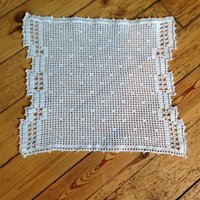 Weißes Gehäkeltes Tischset, Handgefertigt, Maße 36 X 31 cm Weißes Gehäkeltes Tischset, Handgefertigt, Maße 36 X 31 cm von ChicMemere