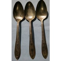 Dreier Set Vintage "Wm Rogers & Son Aa' Versilberte Suppenlöffel, 1925 von ChickadeeCollectible