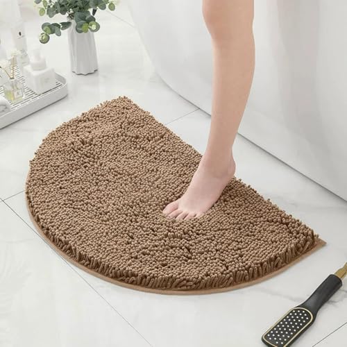 Chickwin Chenille Badematte rutschfest, Saugfähig Badematte Chenille Badteppich Halbkreisförmig Weich Komfort Badezimmermatte Badezimmerteppich Badvorleger Duschvorleger (Hellbraun,40x60cm) von Chickwin