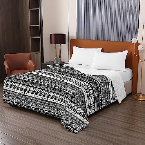 Chickwin Tagesdecke Bettüberwurf Steppdecke, klassisch Böhmen Drucken Leichte Tagesdecken mit Präge Wohndecke aus Gesteppt Bettdecke Bettbezug für Einzelbett Doppelbett (220x240cm,Schwarz weiß) von Chickwin