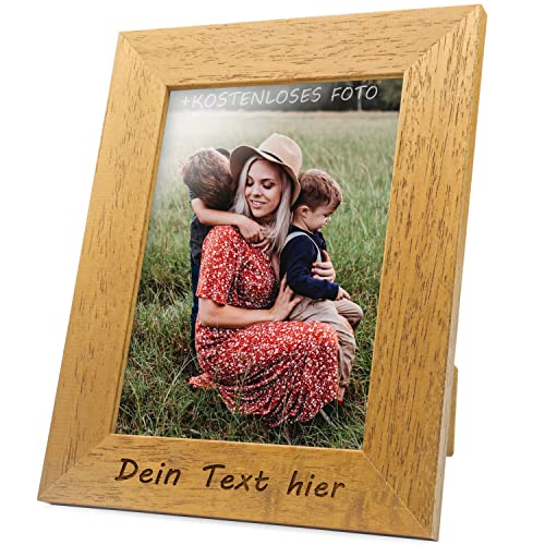 Chigabiga Bilderrahmen PERSONALISIERT mit deinem Text und Foto – Hergestellt aus Pinienholz – Wähle deine Farbe und Größe, füge deinen Text hinzu und lade dein Bild hoch. (13 x 18 cm, Braun) von Chigabiga