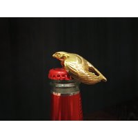 Habicht | Flaschenöffner von ChingKungDesign