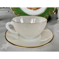 Single Arcopal Opale Pastell Tasse Mit Untertasse, Elfenbein von Chintzyvintage