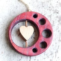 Herz Aus Holz Im Kreis Holzdrehendes Wand Fenster Dekoration Ornament, Einzigartige Geschenke Für Frauen Herz Aus Holz Im Kreis Holzdrehendes Wand Fenster Dekoration Ornament, Einzigartige Geschenke Für Frauen von ChoralisArt