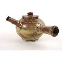 Teekanne Mit Seitengriff von ChrisFanjulCeramics