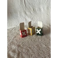 Eine Oxo-Würfelbox - Verkauf Nur Nach Großbritannien von Chrishooperpottery
