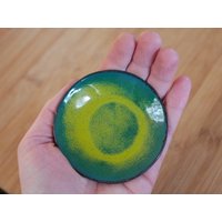 Kleine Gehämmerte Kupferringschale Handgemachte Emailleschale Schmied Jahrestagsgeschenk 7 Jahre Jubiläum Für Ihr Geschenk Zum von ChristCenteredForge