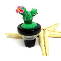 Flaschenverschluss Aus Glas, Mit Handgearb. Glaskaktus, Versandfertig, | Flasche-0001 von ChristianeImkamp