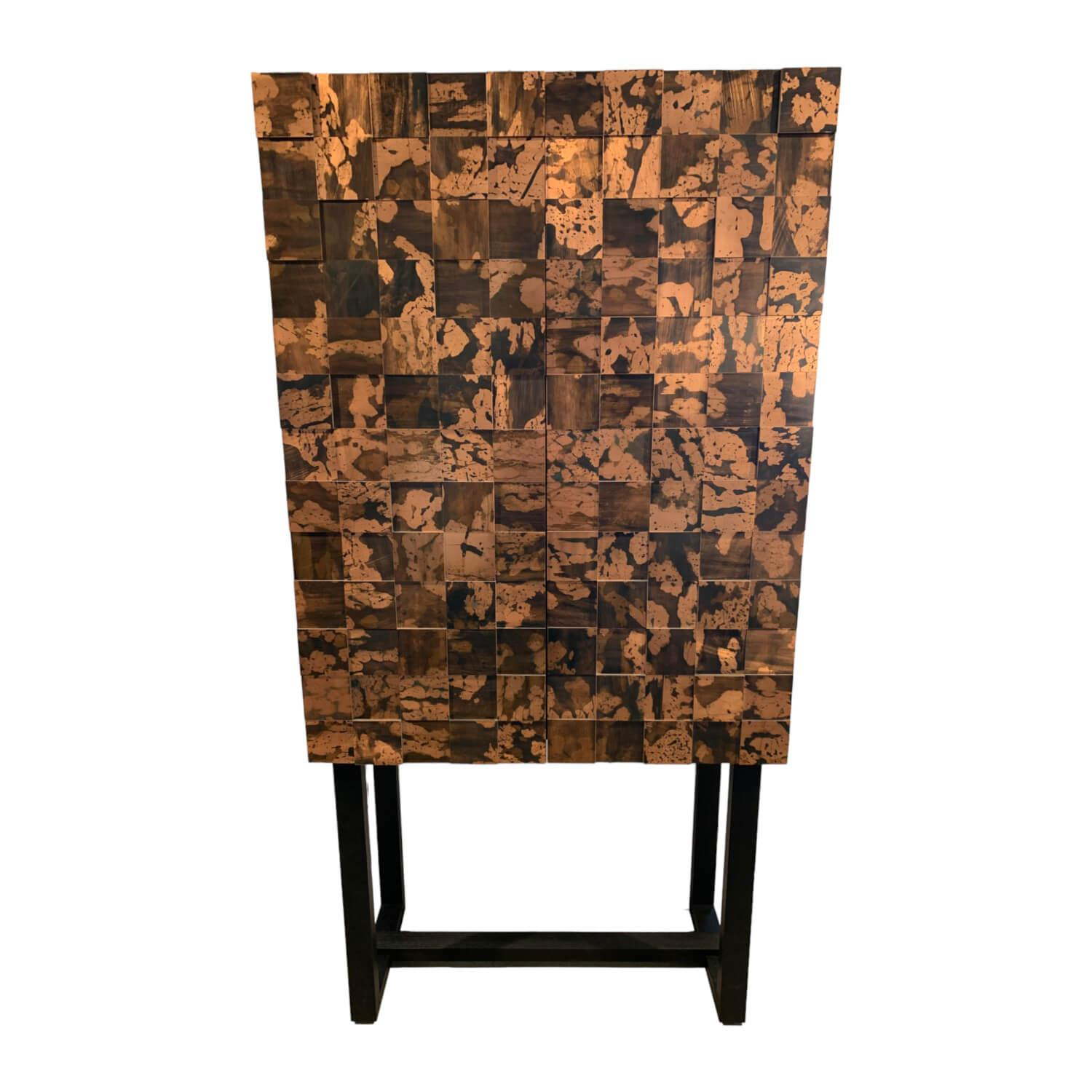Barschrank Shape 40 Cuivre Quadrat Kupfer Oxidiert Patiniert Schutzlackiert Barschrank Shape 40 Cuivre Quadrat Kupfer Oxidiert Patiniert Schutzlackiert von Christine Kröncke