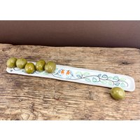 Olivenschiffchen Aus Handgetöpfertem Porzellan Mit Rotkehlchen, Perfektes Hochzeitsgeschenk von ChristininiPorzellan