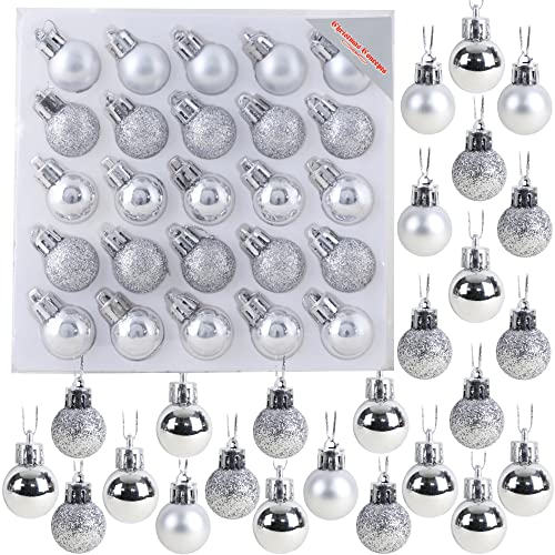 Packung mit 25 Glänzend, Matt & Glitter Mini Weihnachtsbaum-Flitter (Silver) von Christmas Concepts