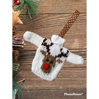 Handgestrickter Mini Weihnachtspullover Rentier Baum Handgestrickter Mini Weihnachtspullover Rentier Baum von ChristmasCreationz