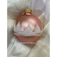 Rose Handbemalte Glas Weihnachtskugel, Weihnachtsverzierung, Winter White Pines von ChristysCornerShop
