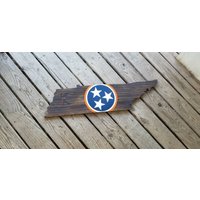 Handgefertigtes Tennessee Tristar Holzschild - Tn State Flaggenausschnitt von ChristysKorner