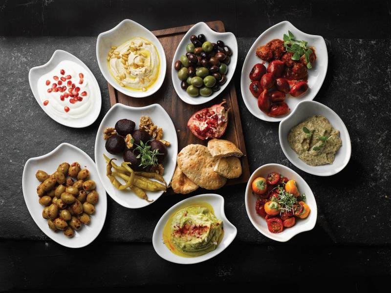 Churchill Tablett Holzbrett mit Griff, 60x14,5cm, 6 Stück, aus braunem, Holz Churchill Tablett Holzbrett mit Griff, 60x14,5cm, 6 Stück, aus braunem, Holz von Churchill