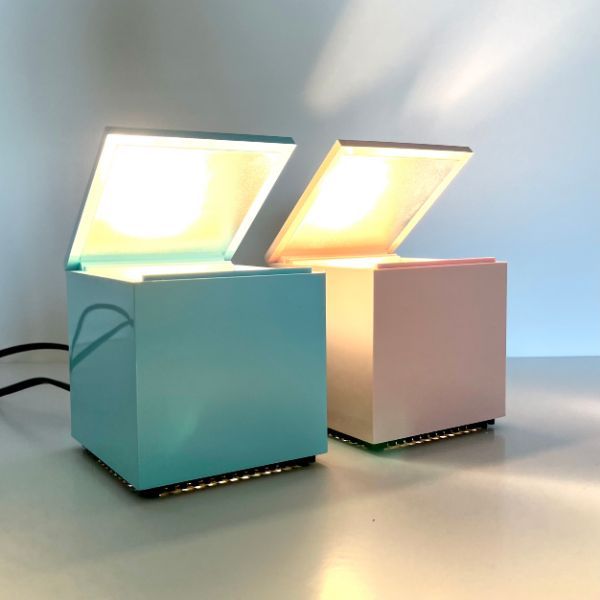 Paar Cuboluce Tischlampen in Pink und Blau von Franco Bettonica und Mario Melocchi (90er Jahre), Cini&Nils von Cini&Nils