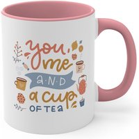 Akzent-Kaffeetasse, 11 Unzen, Sie Mich Und Eine Tasse Tee, Keramik, Mikrowellengeeignet, Spülmaschinenfest, Akzentfarben Rosa Blau von CitrusAndSageLiving