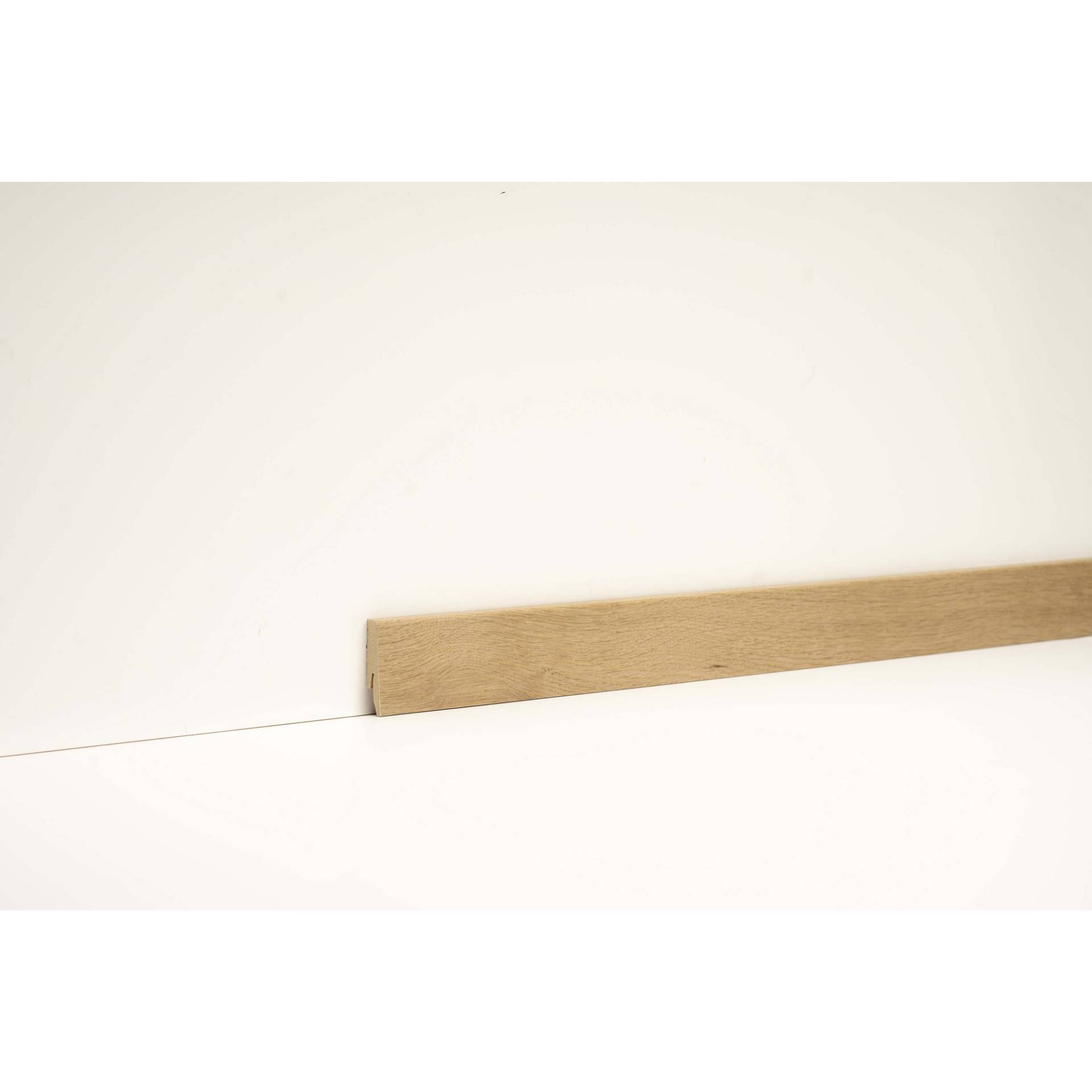 Classen Sockelleiste 'Clip' Eiche Maifeld hell 2400 x 58 x 19 mm Classen Sockelleiste 'Clip' Eiche Maifeld hell 2400 x 58 x 19 mm von Classen