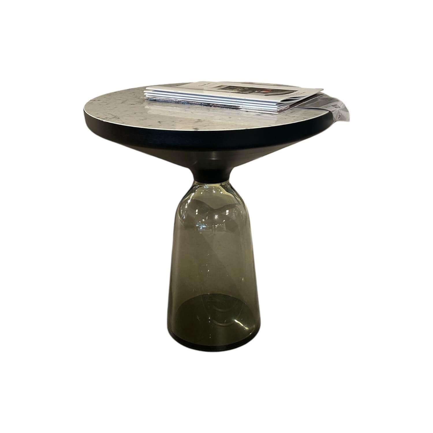 Beistelltisch Bell Side Table Platte Marmor Bianco Carrara Weiß Grau Fuß Glas Qu... Beistelltisch Bell Side Table Platte Marmor Bianco Carrara Weiß Grau Fuß Glas Qu... von ClassiCon