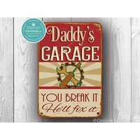 "Schild "Daddys Garage", Vintage-stil, Rustikales Aussehen | Bereit Zum Aufhängen" von ClassicMetalSigns