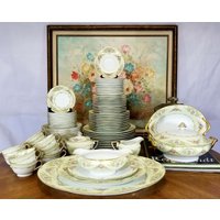 Porzellan Set Für 10 Gäste | Noritake Glendola | 79-Teilig Perfekt Großmutter Oder Schwiegertochter Geschenk Weihnachtsteller Porzellan Set Für 10 Gäste | Noritake Glendola | 79-Teilig Perfekt Großmutter Oder Schwiegertochter Geschenk Weihnachtsteller von ClassyTea
