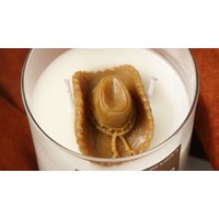 Lone Star Leder Handgefertigte Kerze, Geschenke Für Ihn, Texas Cowboy Country Geschenk, Wildleder Sauberer Männlicher Duft, Trauzeugen Geschenke Lone Star Leder Handgefertigte Kerze, Geschenke Für Ihn, Texas Cowboy Country Geschenk, Wildleder Sauberer Männlicher Duft, Trauzeugen Geschenke von ClayHouseCandles