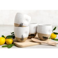 4Er Set Weiße Und Beige Keramik-Kaffeebecher, 240 Ml Teetassen, Mama Weihnachtsgeschenk, Tannenbaum Geschenke von ClaybyDannah
