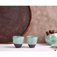 Zwei 5 Unzen Türkise Und Schwarze Keramik Handgefertigte Espressotassen, Rustikale Espressobecher Set, Moderne Teetassen Mutter Weihnachtsgeschenk von ClaybyDannah