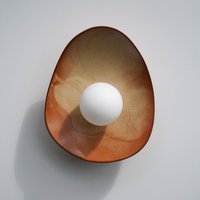 Handgefertigte Warme Braun Keramik Wandleuchte, Natürliche Lampe Licht von Claymistdesign