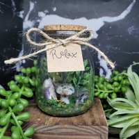 Relax Dose Mit Kiwi Jaspis Pilz, Rohem Amethyst Und Lorbeerblättern von ClementineCrystalsUS