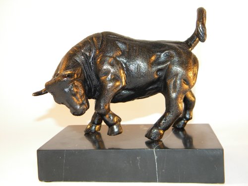 Skulptur Figur Stier Bulle Eisenfigur + Marmorsockel + Bronze - Optik Börse Deko Schreibtischdeko Banker von Clever-Deko