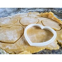 2 Herzen Ausstechform | Set Aus Zwei Verschiedenen Größen | 4 "Und 3" Valentinstag von CleverContraptions