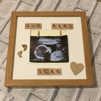 Personalisierter Baby Scan Scrabble-Kunst-Rahmen, Babypartygeschenk Personalisierter Baby Scan Scrabble-Kunst-Rahmen, Babypartygeschenk von Cleverchic1