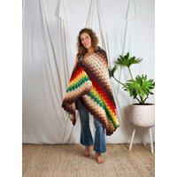 Vintage 70Er Jahre Handgestrickte Wolle Verwickelte Häkeldecke Regenbogen Streifen Bunte Überwurf Ausgebogte Borte Wrap Handgemachte Decke Vintage 70Er Jahre Handgestrickte Wolle Verwickelte Häkeldecke Regenbogen Streifen Bunte Überwurf Ausgebogte Borte Wrap Handgemachte Decke von ClosiTherapiVintage