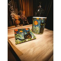 Hübsche Tasse Mit Schwarzer Katze Untersetzer, Abstrakt, Kubismus, Verspieltes Design - Bunt Mehrfarbiges Motiv Blumen Und Wiese von CloudyWondersGifts