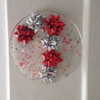 Ein Von Einer Art 3D Zuckerstange Ornament, Epoxid-Harz-Christbaumschmuck, Miniatur-Rot Und Silber Geschenk Bögen Ein Von Einer Art 3D Zuckerstange Ornament, Epoxid-Harz-Christbaumschmuck, Miniatur-Rot Und Silber Geschenk Bögen von CoasterCrazeStudio