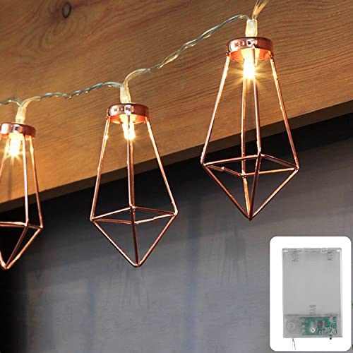 CozyHome Kupfer LED geometrische Lichterkette – 4 Meter Gesamtlänge | 10 LEDs warm-weiß | rose gold pyramidenform | Batteriebetrieben – 3x AA Batterien von Cobus