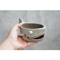 Haifischtopf, Haipflanzentopf, Handgemachte Keramik von Coconutstudiopottery