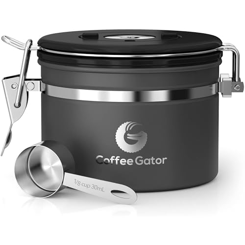 Coffee Gator Kaffeedose Luftdicht (Klein 0,9 L) - Kaffeebohnen Behälter aus Edelstahl mit CO2-Ventil & Datumsanzeige im Deckel - Aromadicht - Mit Messlöffel von Coffee Gator