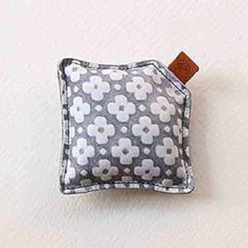 Cohana Yuzen Paperweight leather grey - 1pc von Cohana