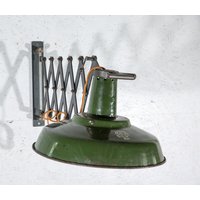 Industrielle Scherenlampe - Große Grüne Emaille Wandlampe Aus Metall Im Vintage-Design Der 1960Er Jahre von Collecthor