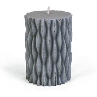 Collection - rustikale Blockkerze mit Dekor, H 9 cm / dunkelgrau von Collection
