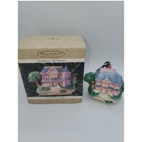 Hallmark Andenken Weihnachtsverzierung Victorian Home Teapot Vitrine von ColleensCloseouts