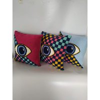 Evil Eye Punch Needle Kissenbezug Karierte Stickerei von ColorfulYarnStory