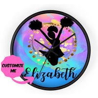 Personalisierte Wanduhr Für Cheerleader - Cheerleader-Uhr Mädchen Coole Cheerleader-Geschenk Weihnachten Oder Geburtstage Frauen Personalisierte Wanduhr Für Cheerleader - Cheerleader-Uhr Mädchen Coole Cheerleader-Geschenk Weihnachten Oder Geburtstage Frauen von Colorfulmamas