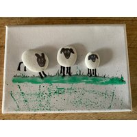 Kieselbild Auf Leinwand. Drei Schafe. Ca. 7"x 5" von Colouflower
