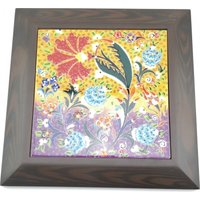 Handbemalte Gerahmte Fliese - Atemberaubende Keramik Wandbehang Blumenfigur von ColoursofAnatolia