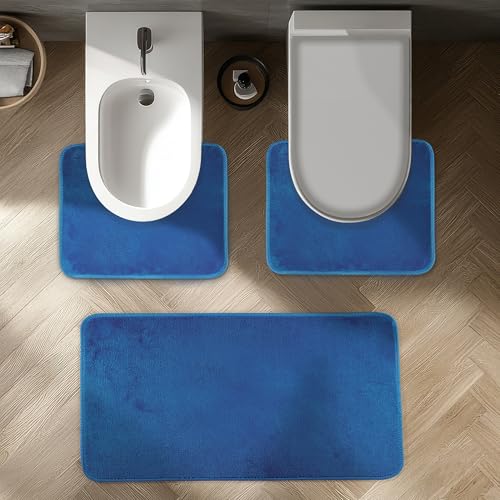Comart - Badteppich-Set Tahiti - 3 saugfähige Fußmatten: 1 rechteckig 45 x 75 cm + 2 Wasserumschläge 45 x 37,5 cm - Schnell trocknend - Platzsparend - rutschfest - Maschinenwaschbar - Hellblau von Comart