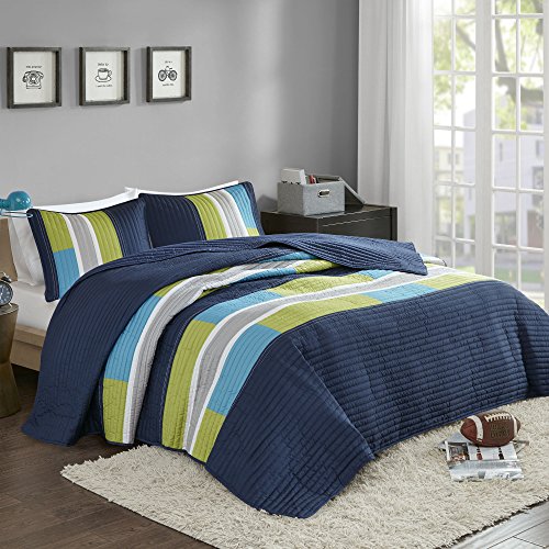 Comfort Spaces 3 Piece Quilt Coverlet Bedspread All Season Lightweight Hypoallergenic Pipeline Colorblock Kids Bedding Set, Full/Queen, Pierre Navy/Blue Stripe von Comfort Spaces