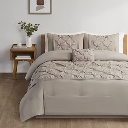 Comfort Spaces Cavoy Faux Silk Comforter Set-Luxe Diamond Tufting Ganzjahres-Bettwäsche, passender Bettrock, dekorative Kissen, Kunstseide, Taupe, King (104 in x 90 in) von Comfort Spaces